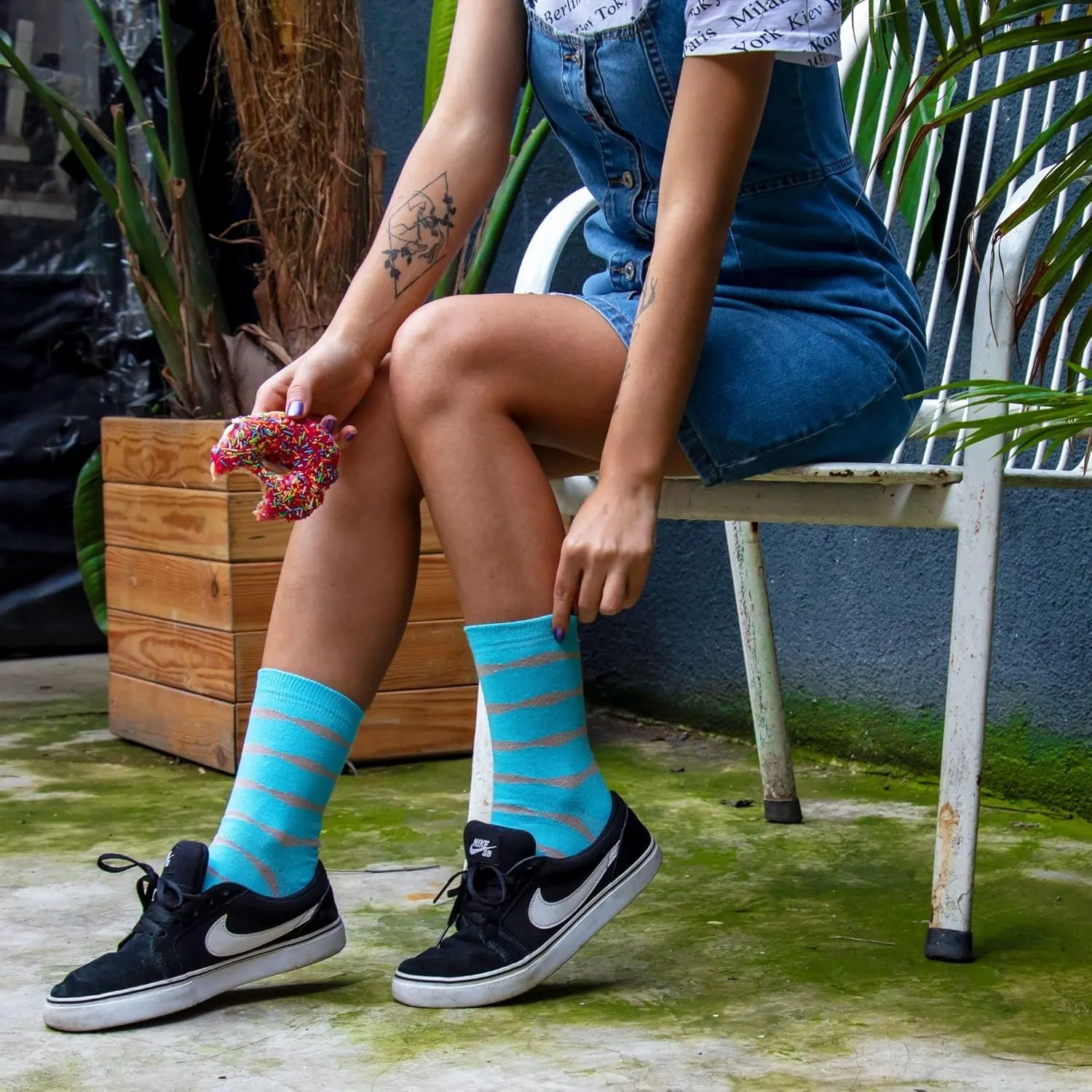 1SOCK2SOCK Women's Donut Crew Cotton Fun Socks, Cute Multipack Gift Box for Women