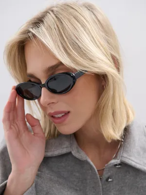 Anderson Oval Frame Sunglasses in Black