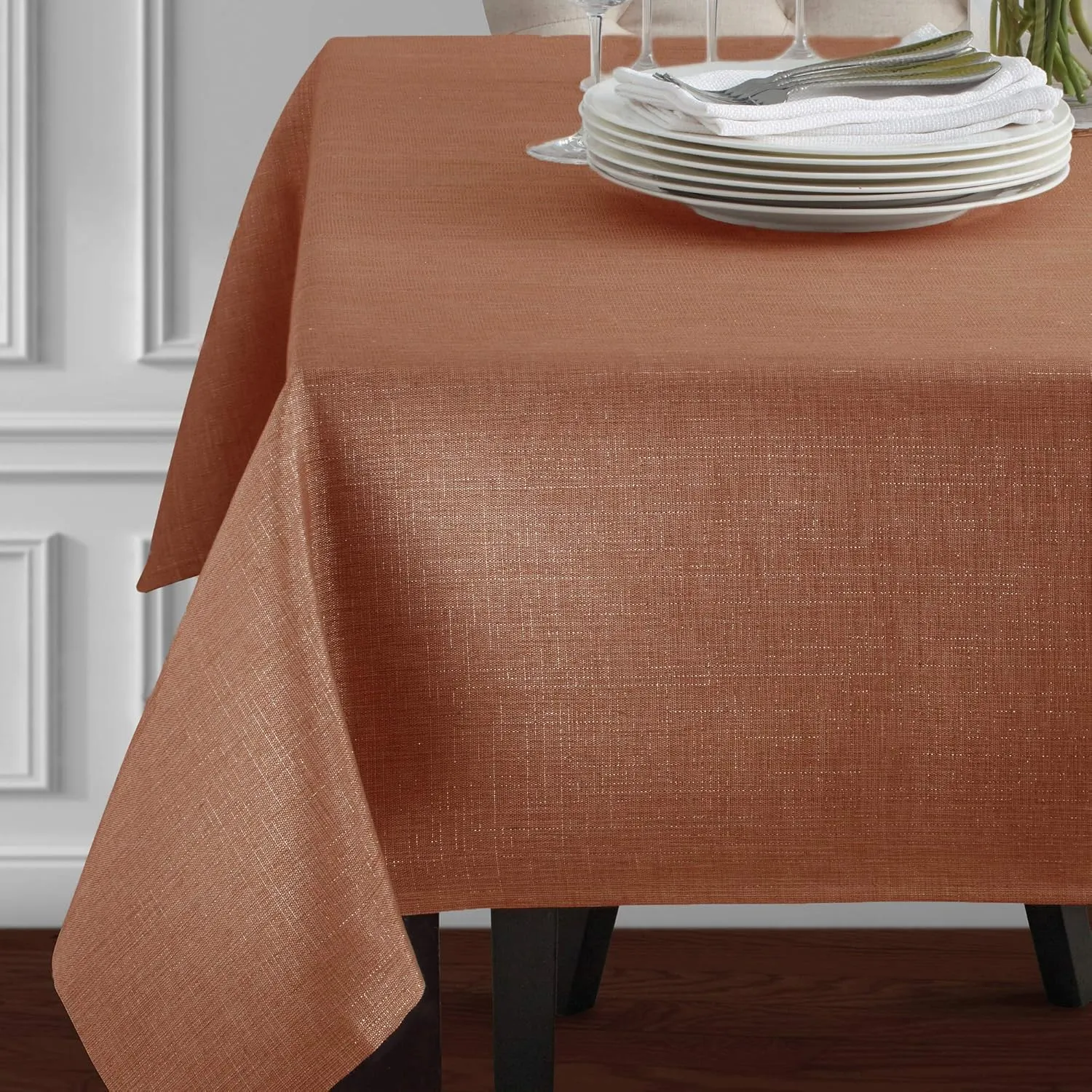 Benson Mills Eclipse ECLILPSE Metallic Fabric Tablecloth, 60 in x 84 in, Gold/Bison