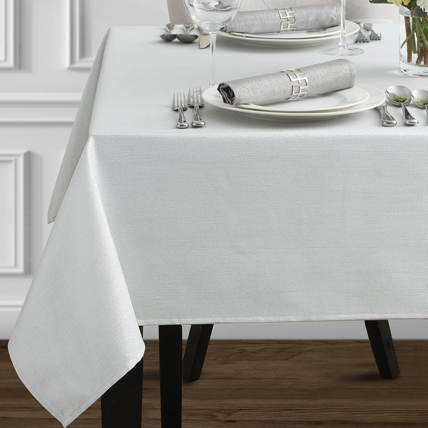 Benson Mills TC Glow Metallic Tablecloth, 60x104, Ivory/Silver