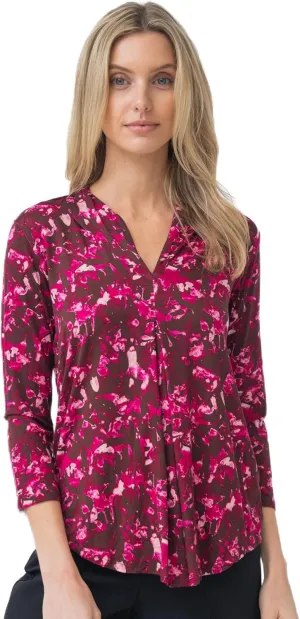 Cable & Gauge 3/4 Sleeve V-Neck Patterned Inverted Pleat Top