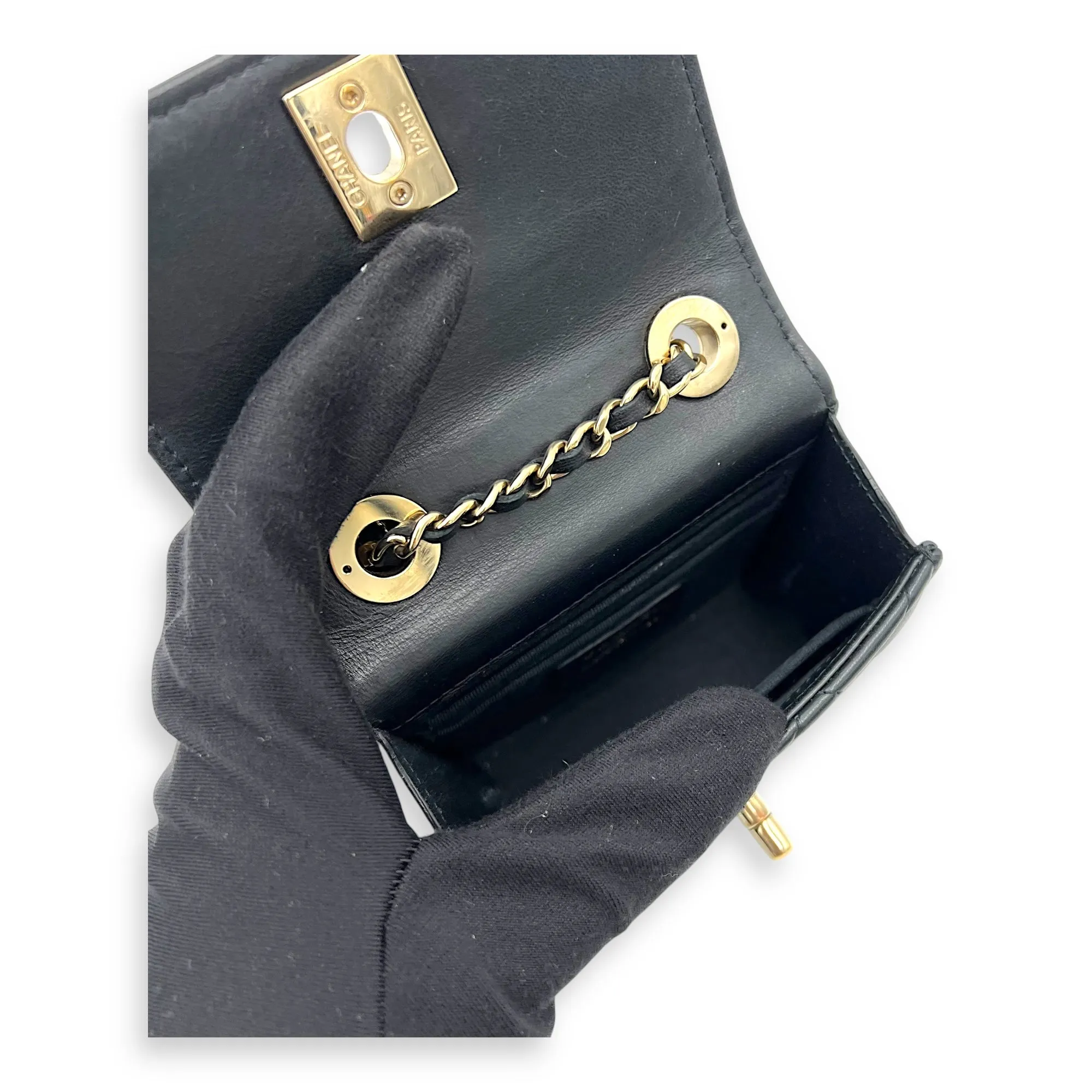 CC Crossbody Bag Black in Lambskin, Gold hardware