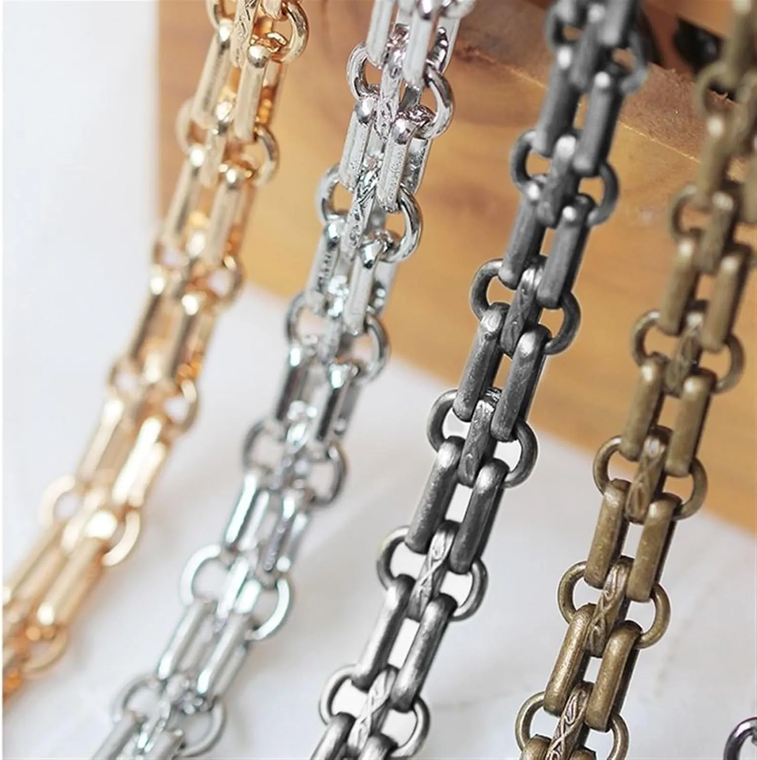 Chain Strap 40/60/80/90/100/110/120/130/140cm Shoulder Crossbody Bag with Replacement Chain Golden 12mm Three-Row Buckle Metal Chain Bag Chain Bag Strap Replacement Strap(80cm)
