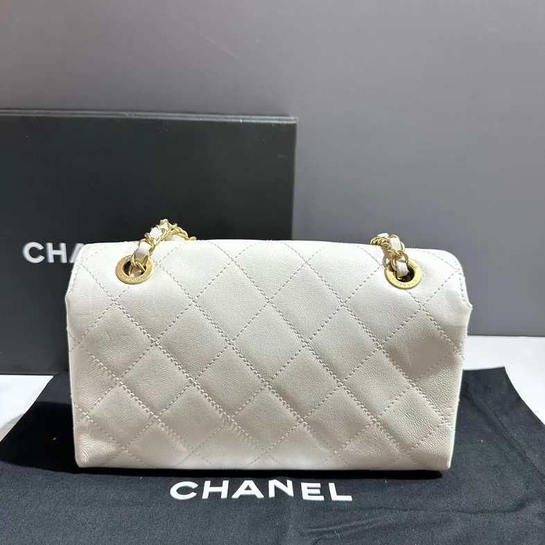 Chanel Classic Quilted White Leather Shoulder Bag