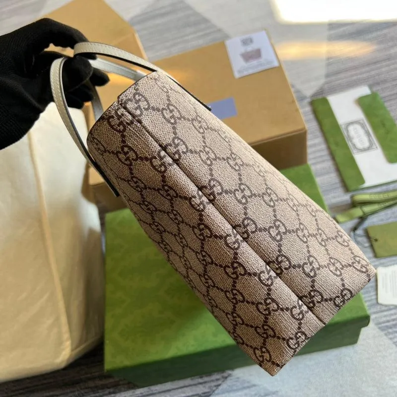 Charm - GG Bags - 1679