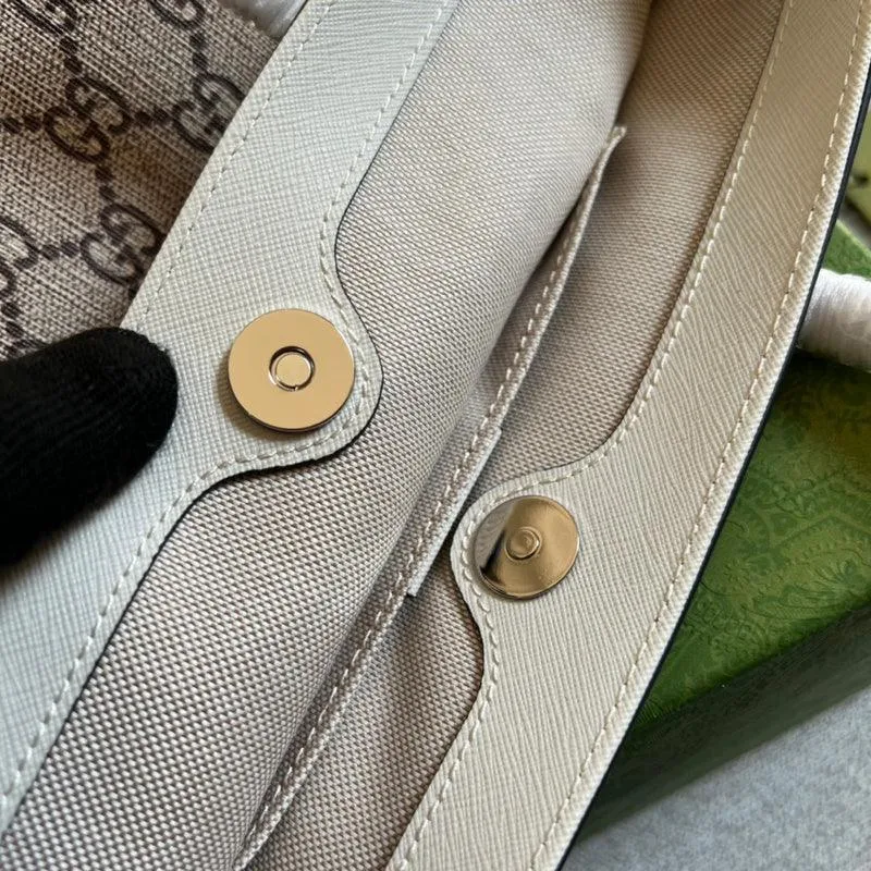 Charm - GG Bags - 1679