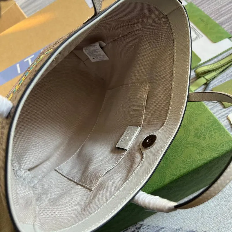 Charm - GG Bags - 1679