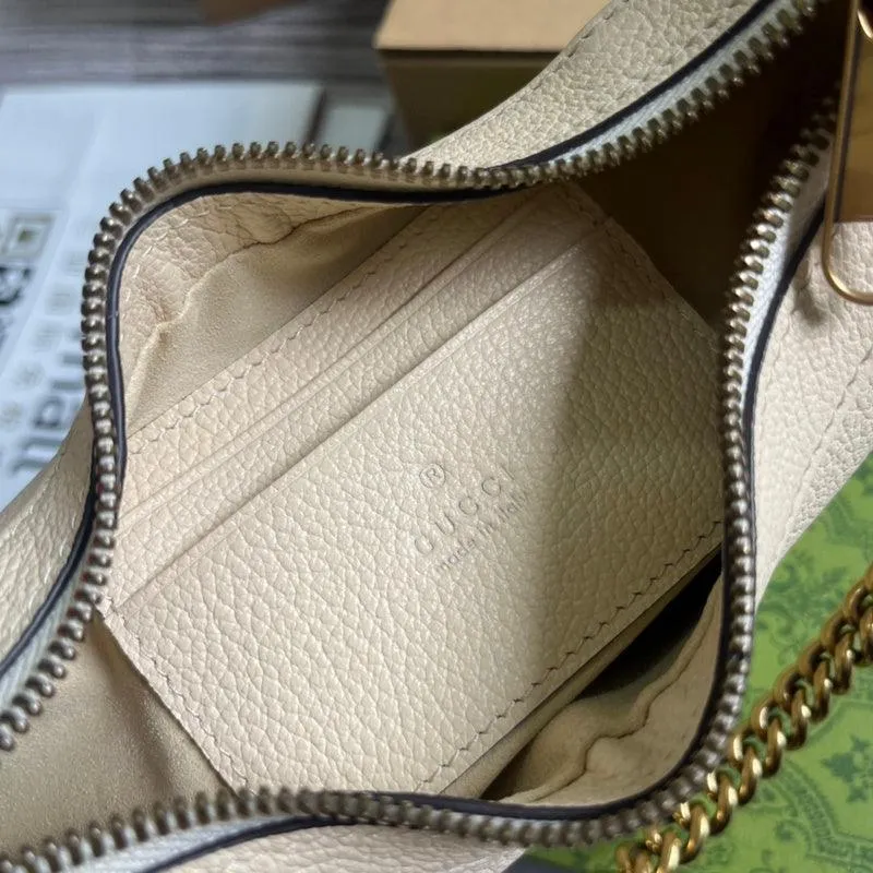 Charm - GG Bags - 388
