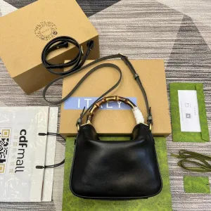 Charm - GG Bags - 389