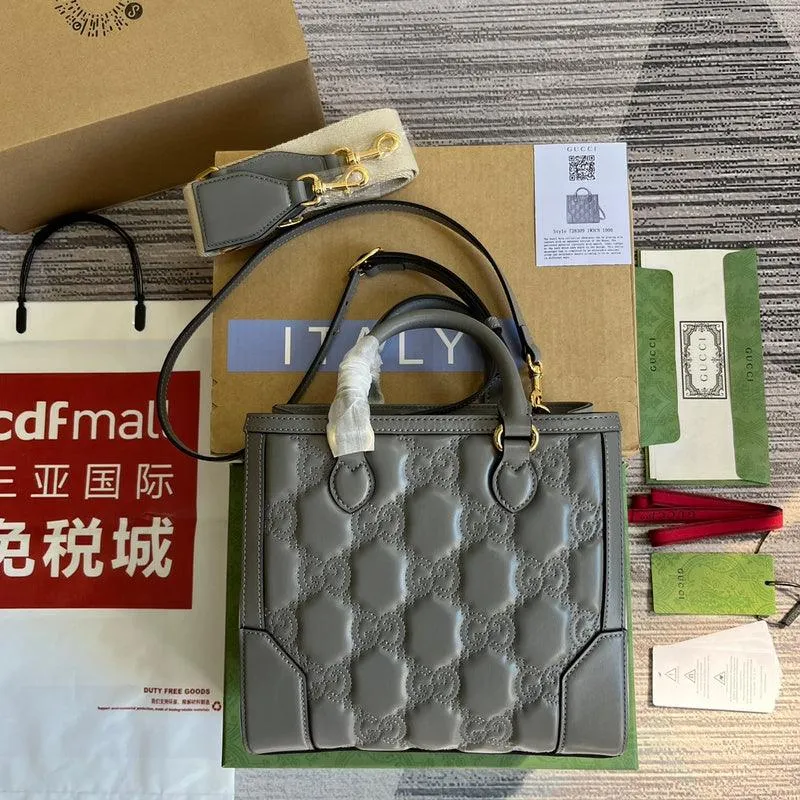 Charm - GG Bags - 595