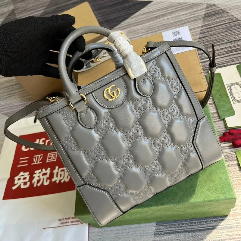 Charm - GG Bags - 595