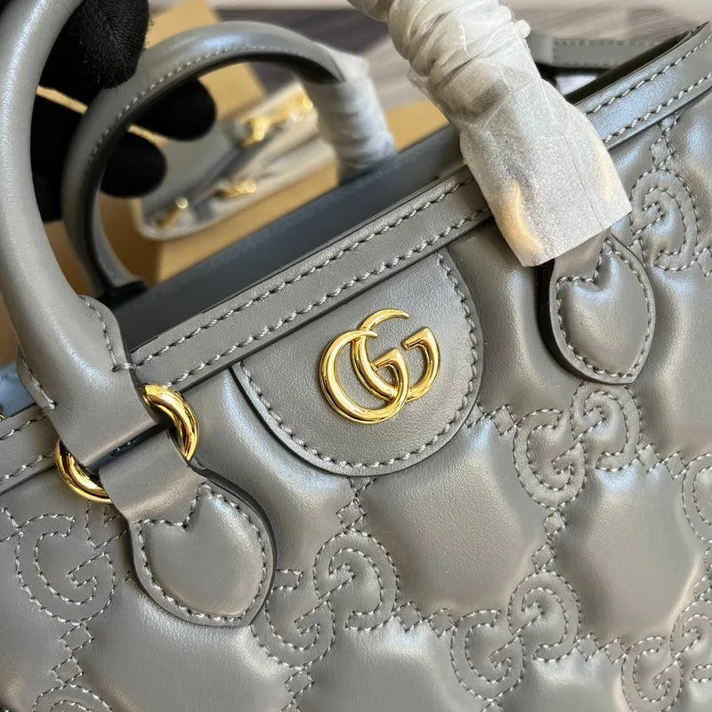 Charm - GG Bags - 595