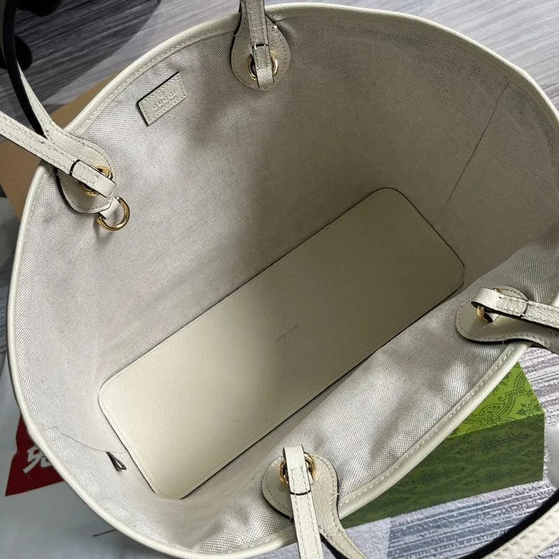 Charm - GG Bags - 669