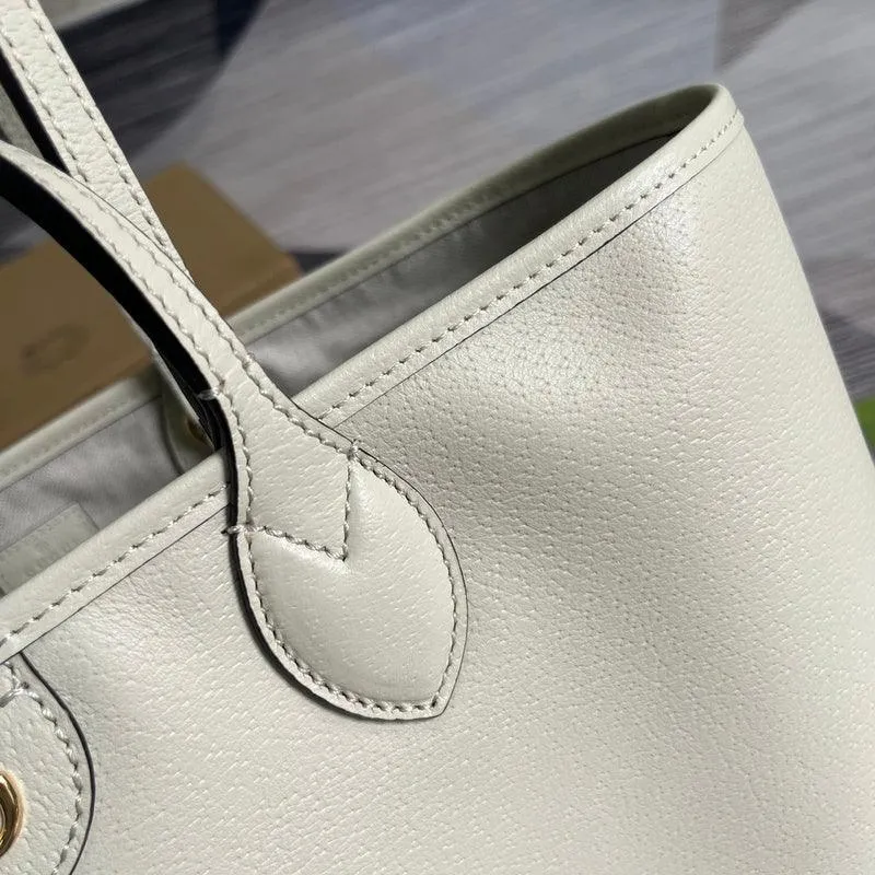 Charm - GG Bags - 669