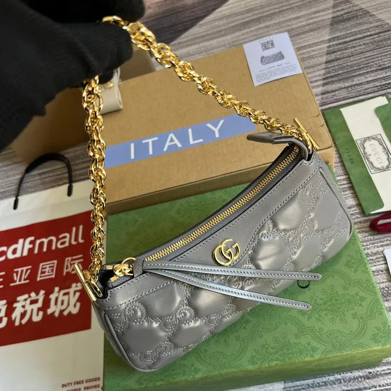 Charm - GG Bags - 877