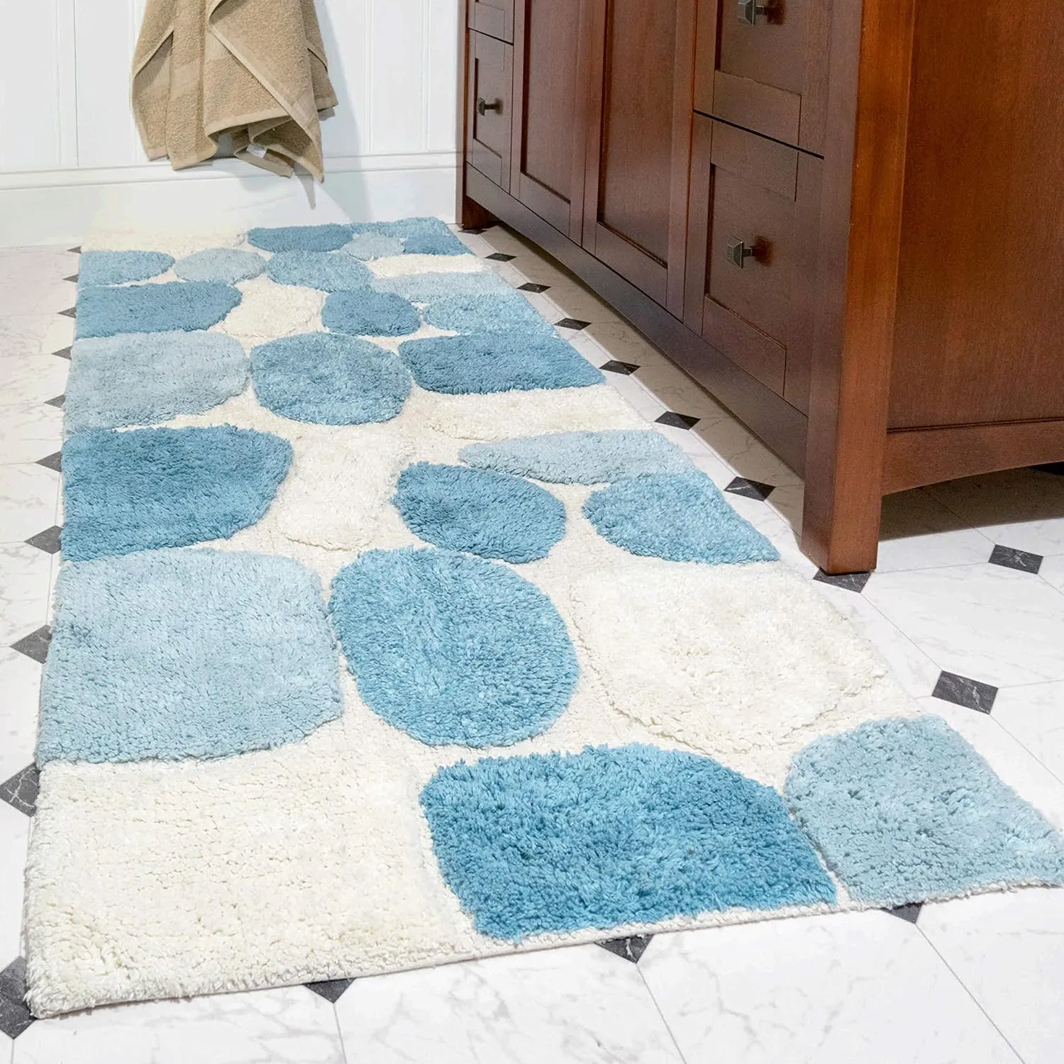 Chesapeake Aquamarine Bath Runner, 24 x 60