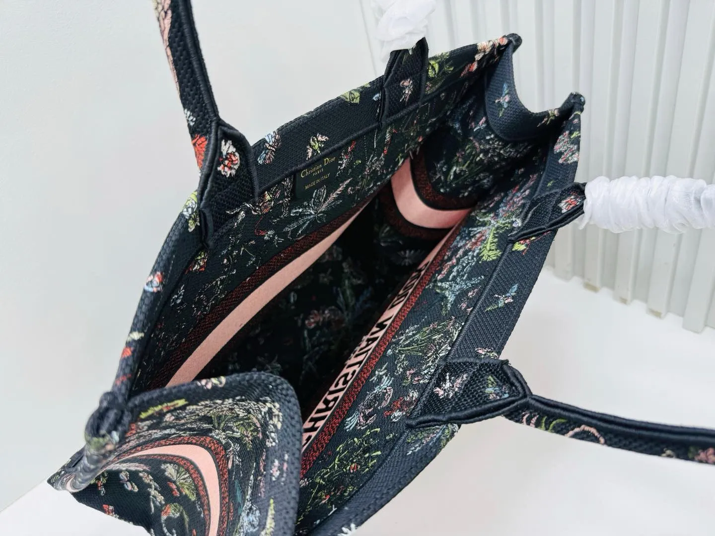 D Book Tote