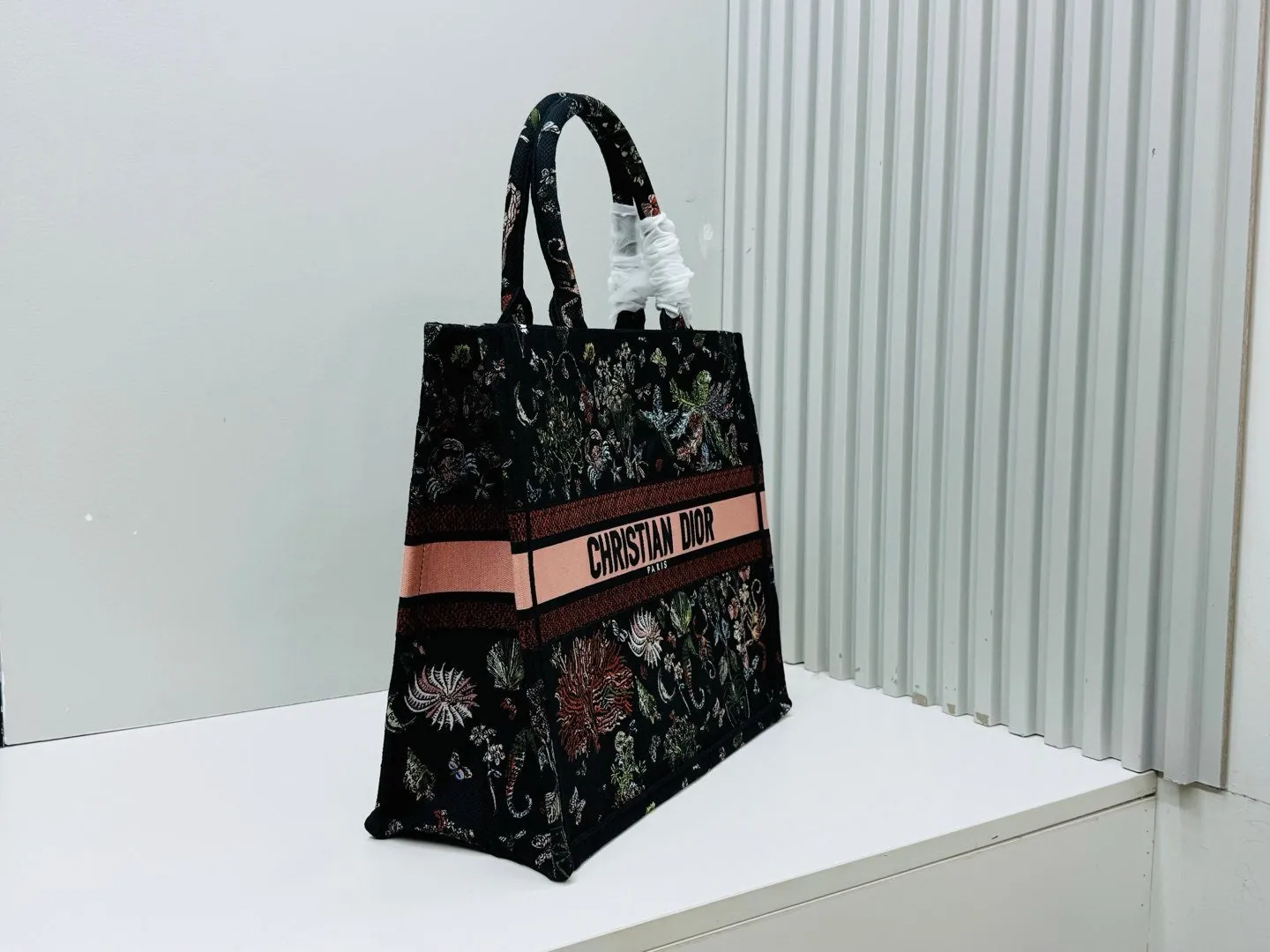 D Book Tote