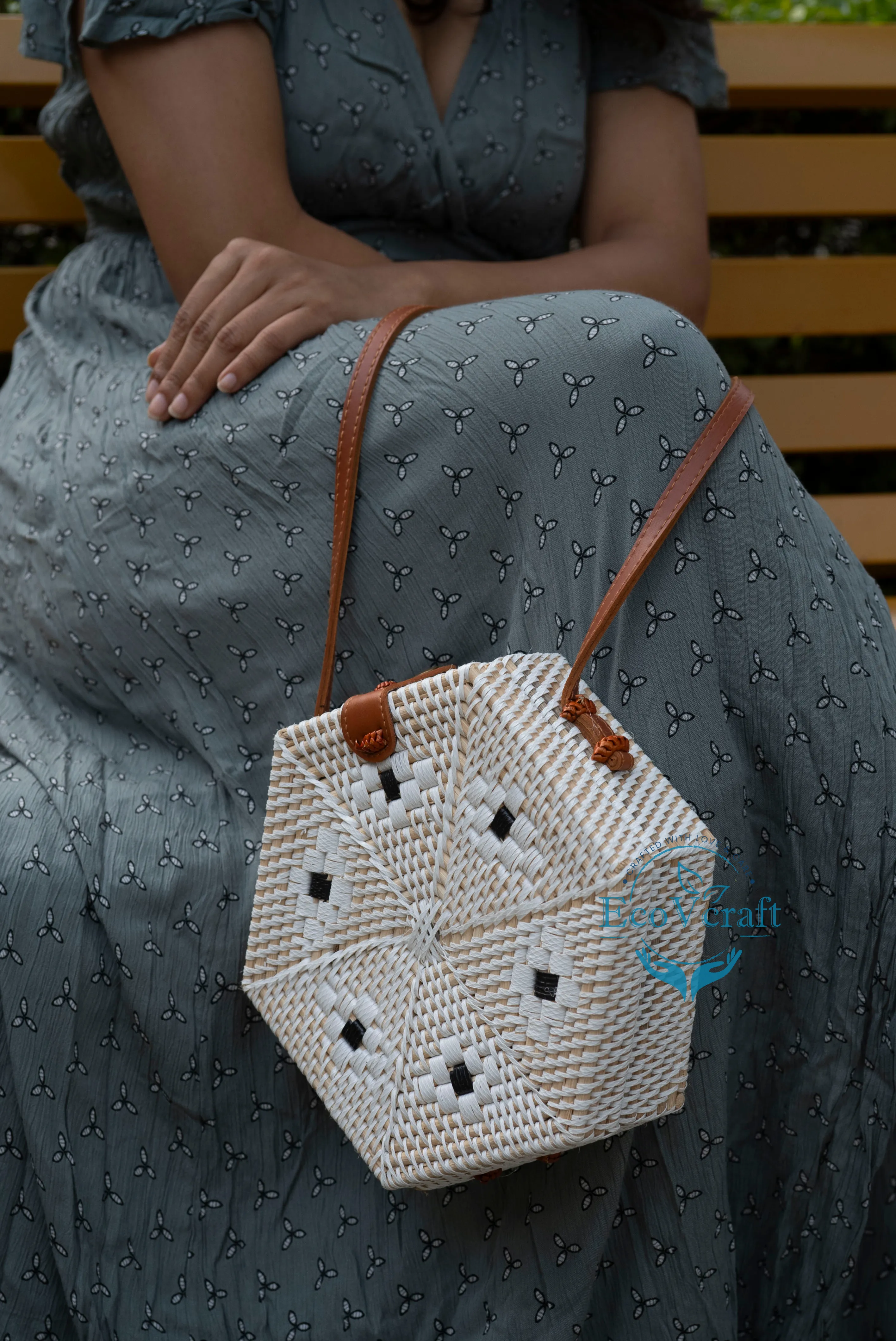 Get Set Go White Hexagonal Crossbody Sling Bag