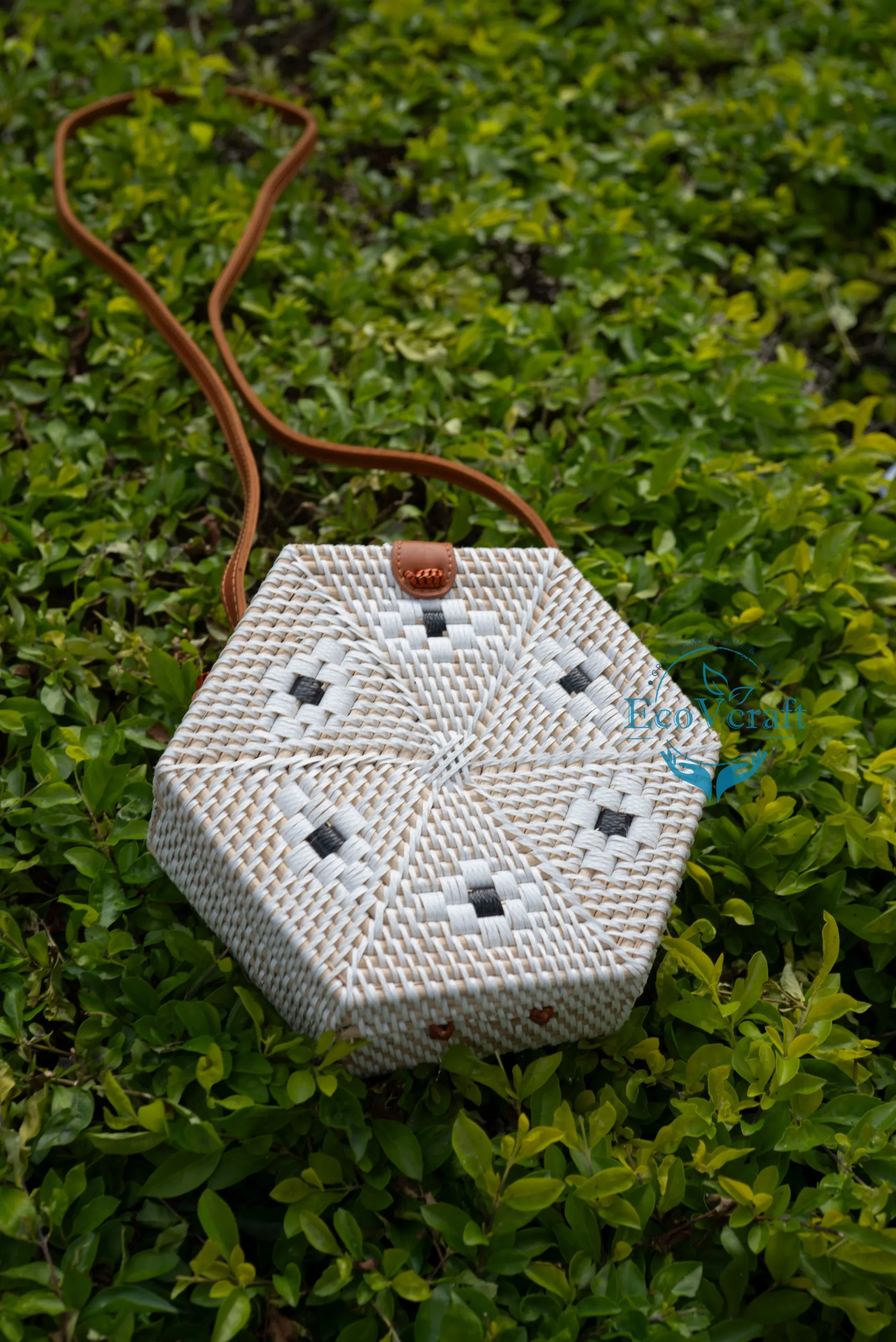 Get Set Go White Hexagonal Crossbody Sling Bag