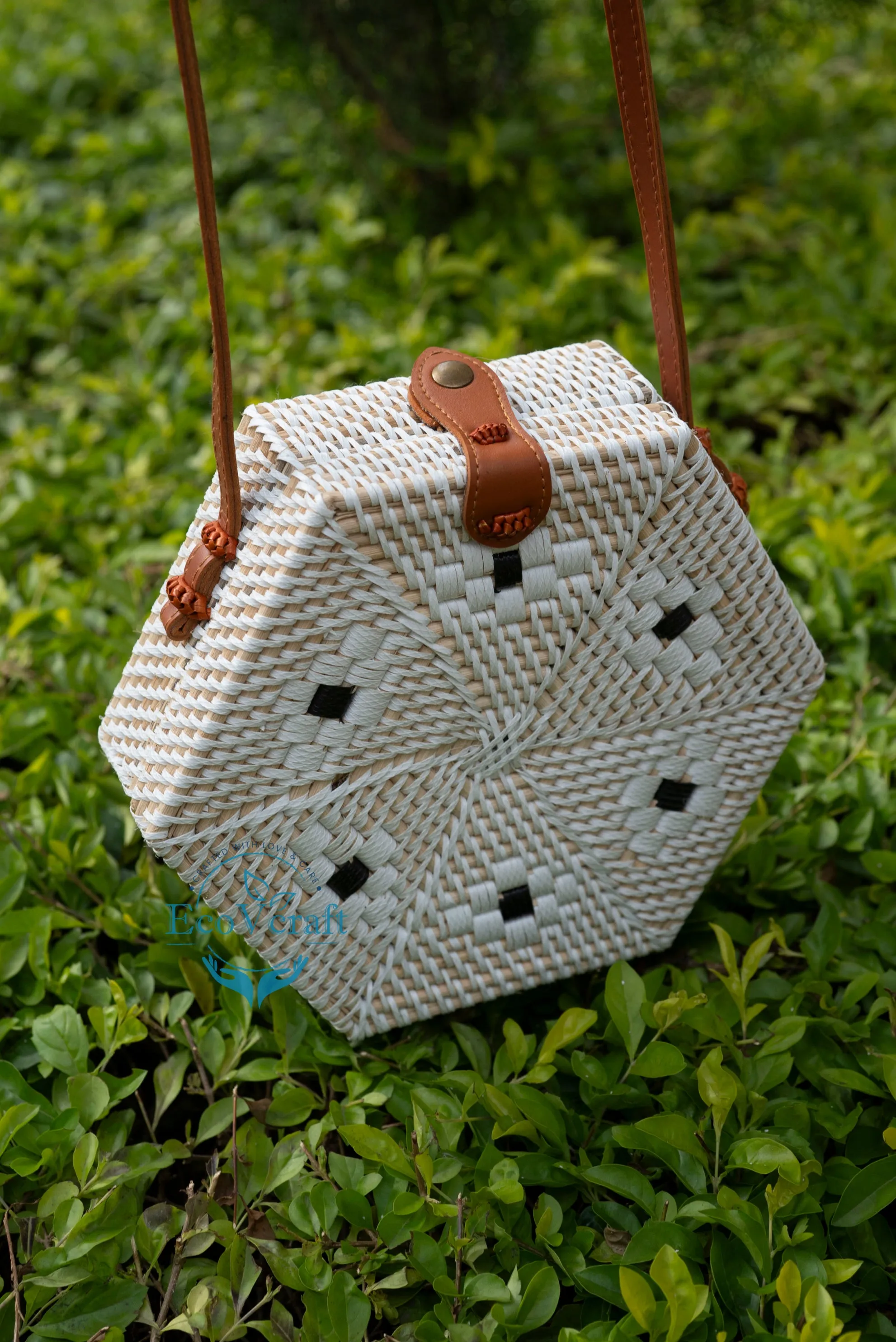 Get Set Go White Hexagonal Crossbody Sling Bag