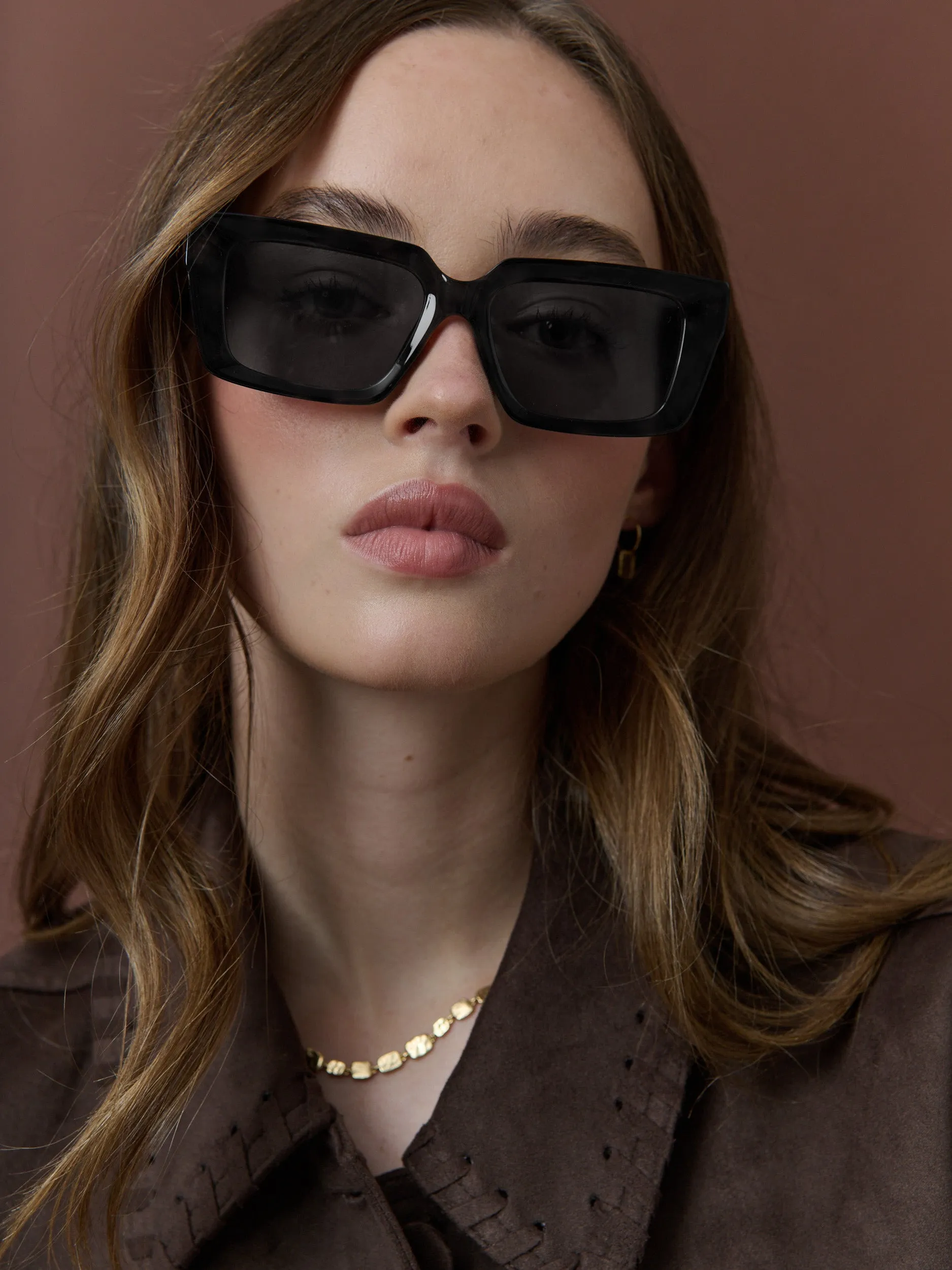 Gladdy Square Frame Sunglasses in Black