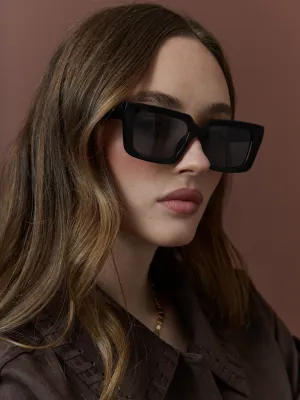 Gladdy Square Frame Sunglasses in Black