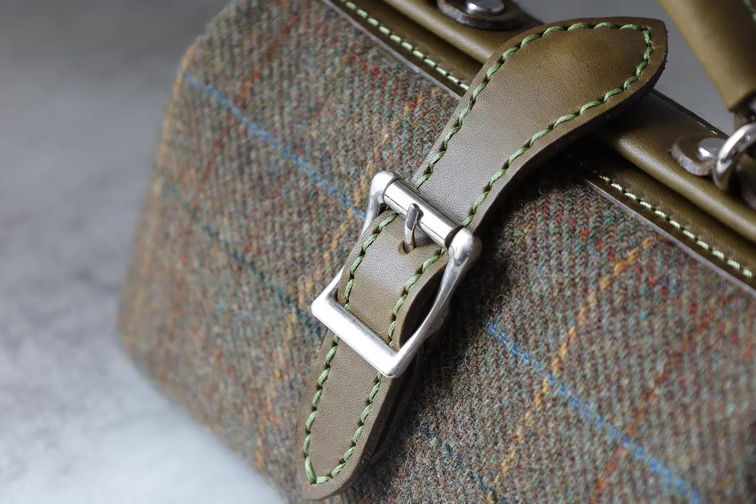 Harris Tweed Lady's Wool Leather Doctor Bag Women Crossbody Bag, Top Handle Bag, Long Strap Purse, Shoulder Bag every day carry (olive)