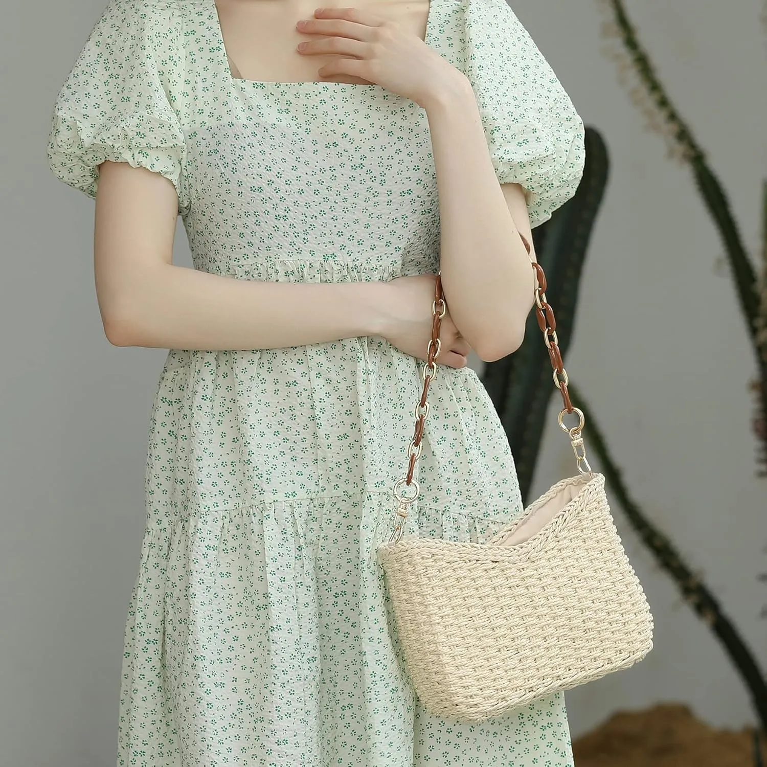 Herald Small Handmade Straw Pocketbook Crossbody Bag for Women, Summer Chic Woven Handbag Shoulder Purse with Chain