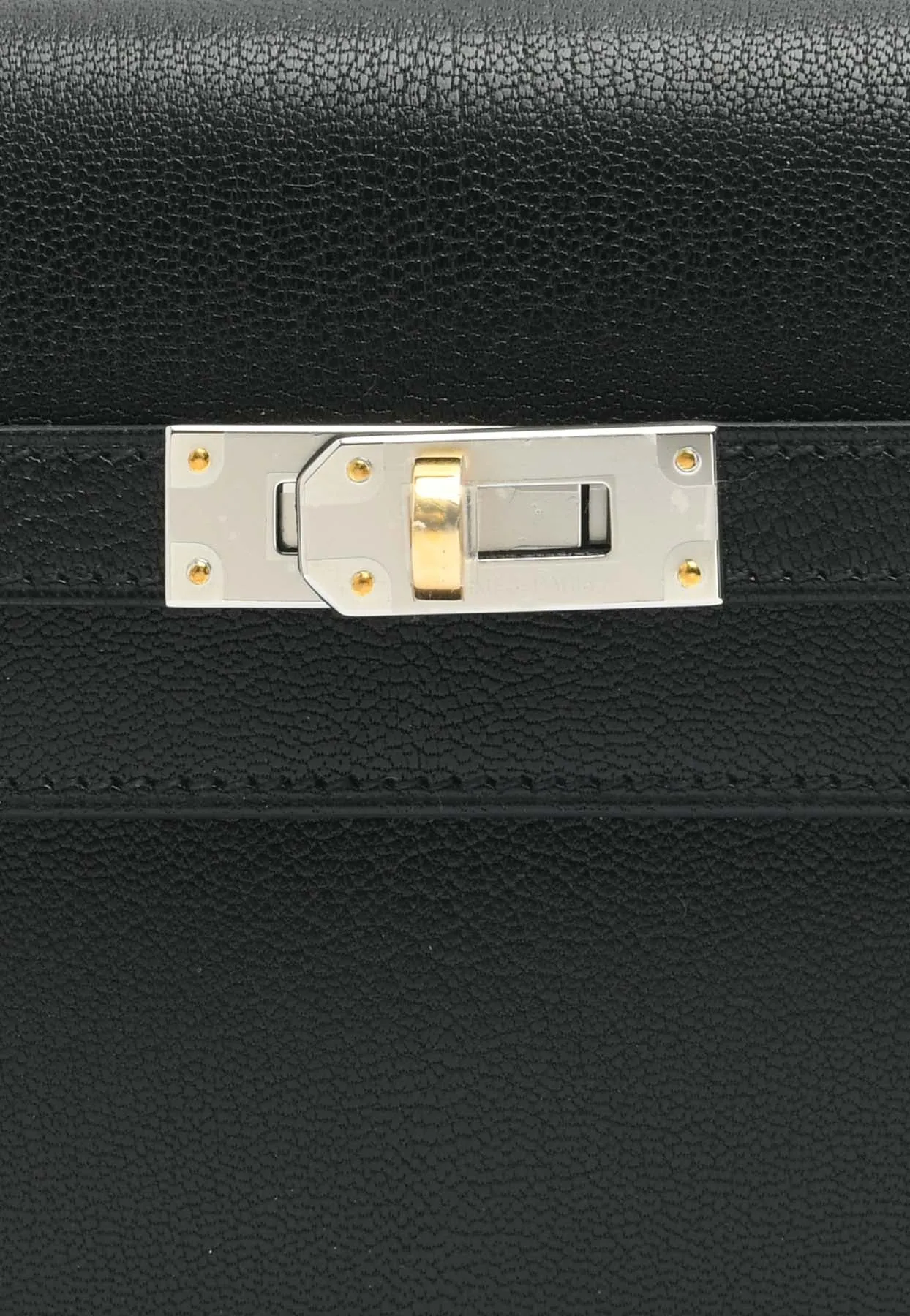 Kelly To Go Wallet in Black Chamkila Leather in Electrum Hardware