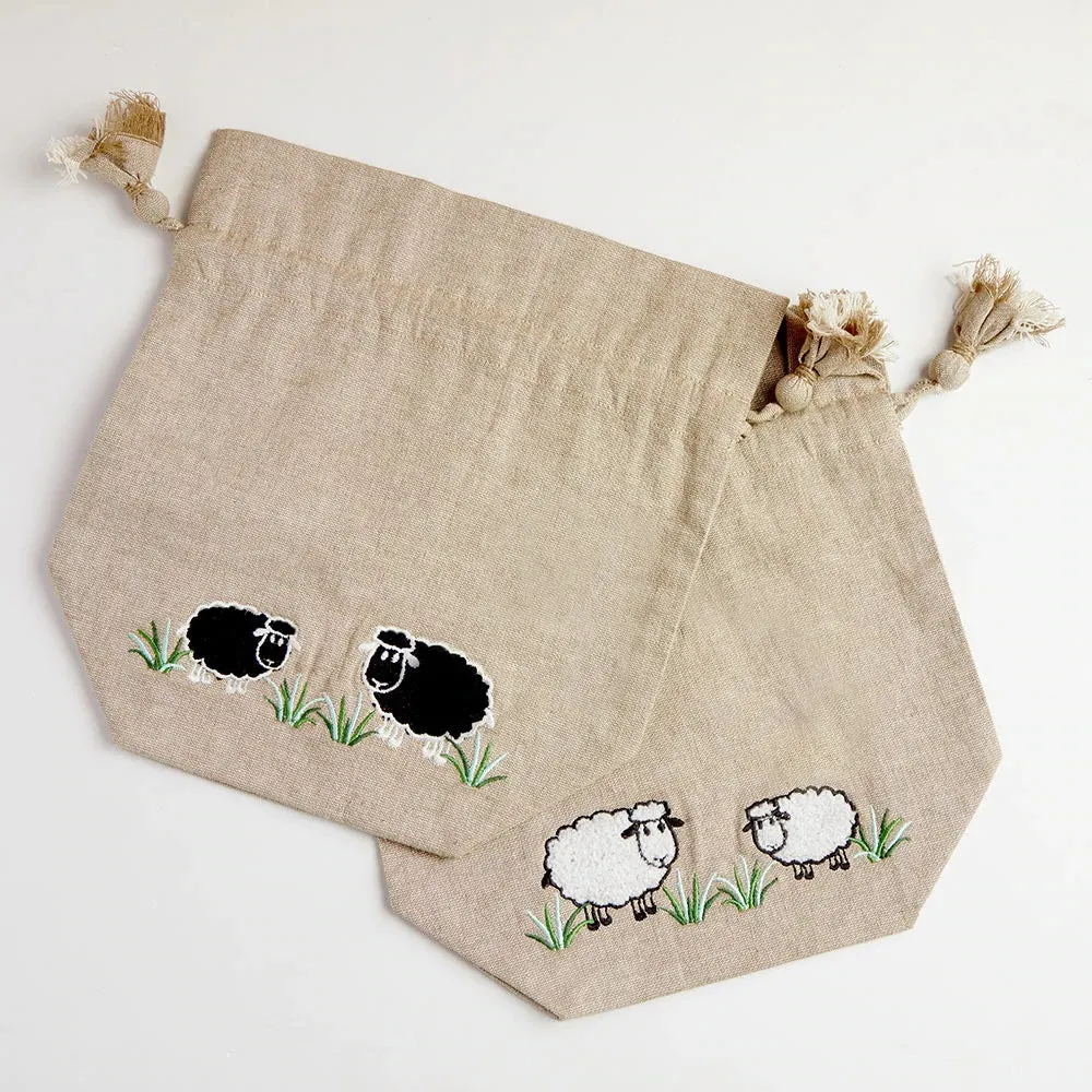 Meadow Pouch (Lantern Moon)