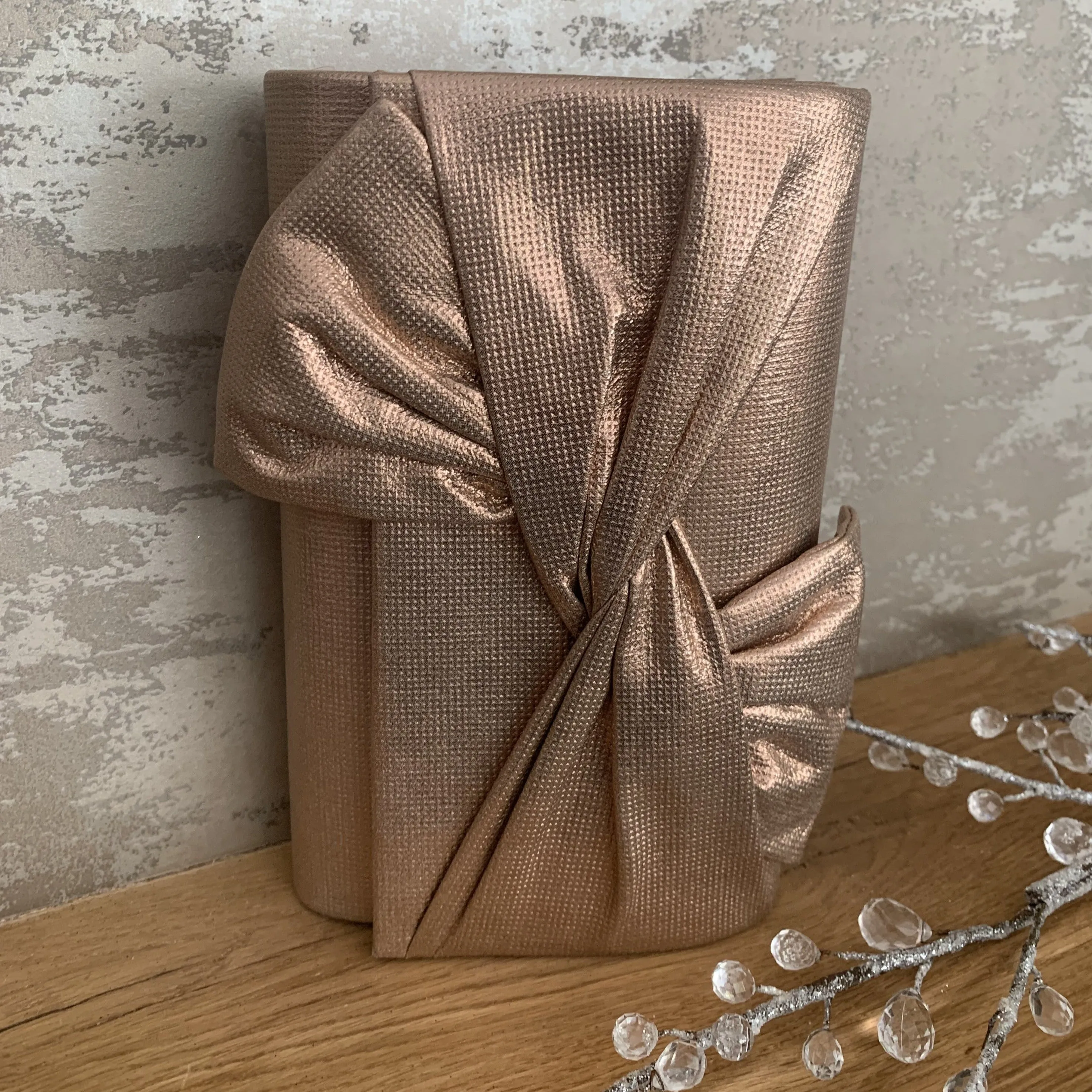 Metallic Bow Clutch Bag