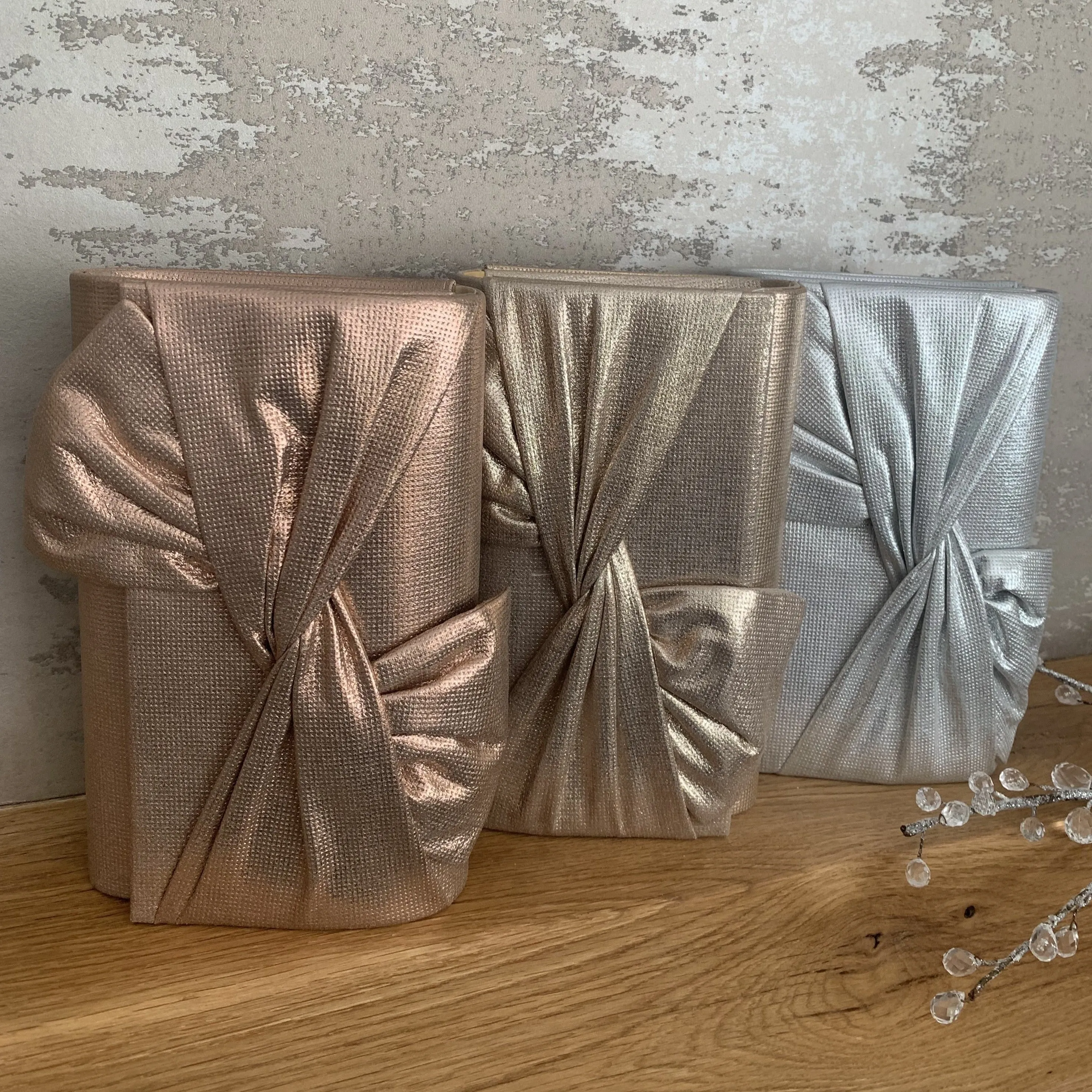 Metallic Bow Clutch Bag
