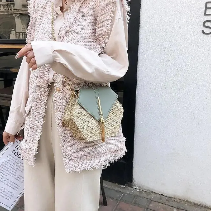 New Famous Mulit Style Straw leather Handba For Women And Girls  New Fashion Summer Bag Handmade Woven Beach Circle Shoulder Bag