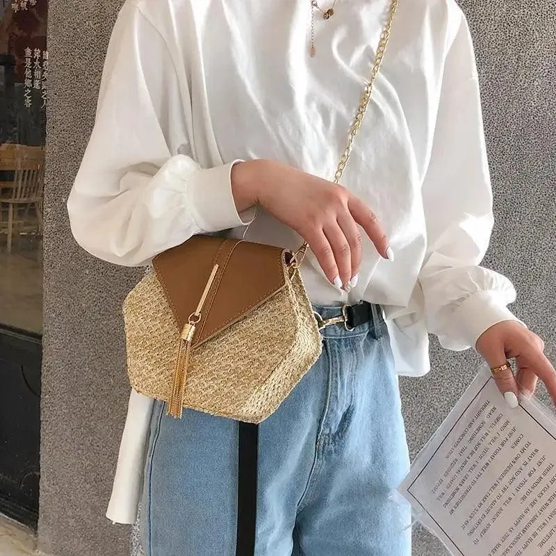 New Famous Mulit Style Straw leather Handba For Women And Girls  New Fashion Summer Bag Handmade Woven Beach Circle Shoulder Bag