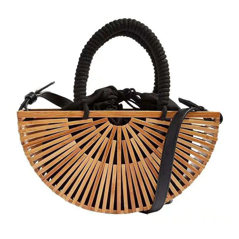 One Shoulder Messenger Rattan Outdoor Beach Bag