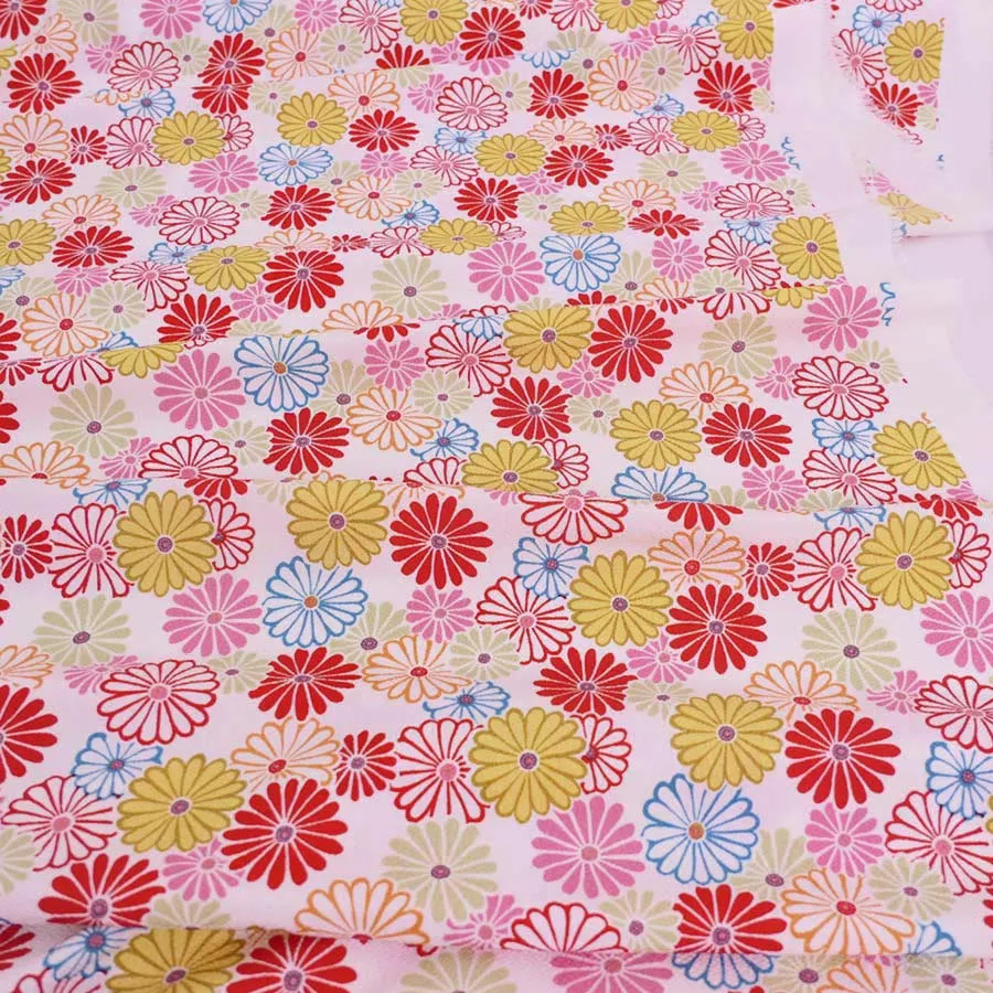 Polyester Chirimen Crepe Colorful Chrysanthemum Blooms White (Length) 1＝0.25yard