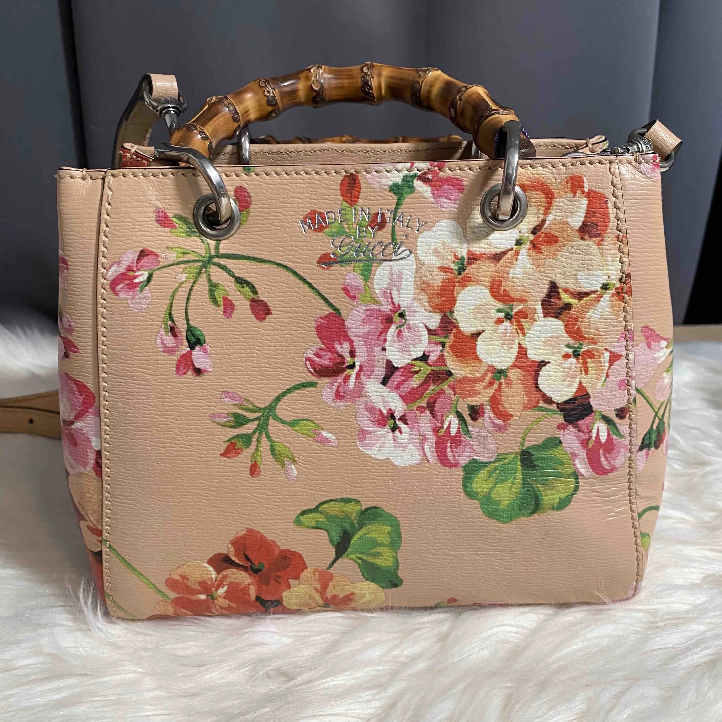 Preloved Gucci Blooms Beige Floral Bamboo Handle Shoulder Bag
