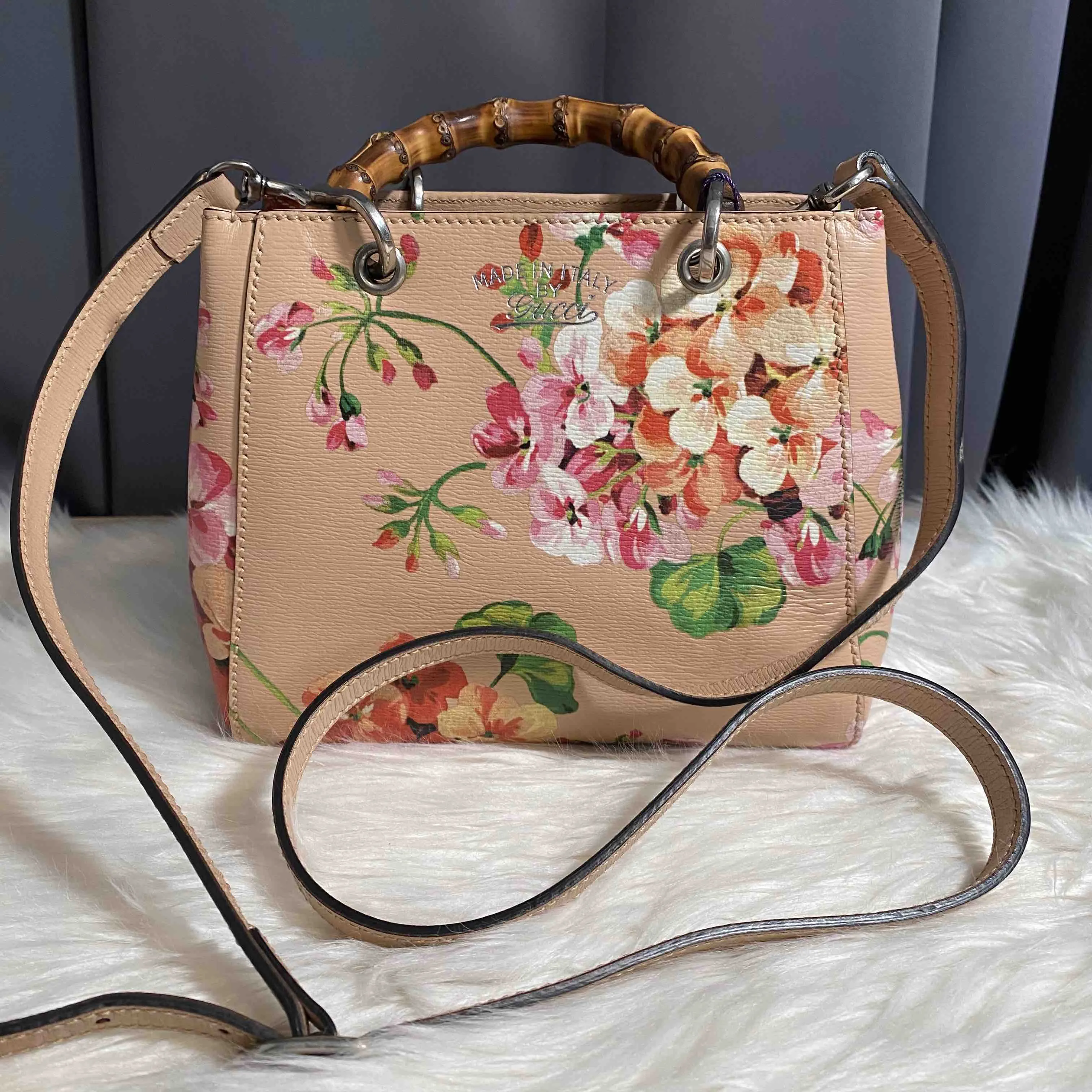 Preloved Gucci Blooms Beige Floral Bamboo Handle Shoulder Bag