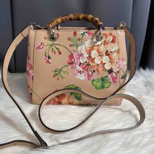 Preloved Gucci Blooms Beige Floral Bamboo Handle Shoulder Bag