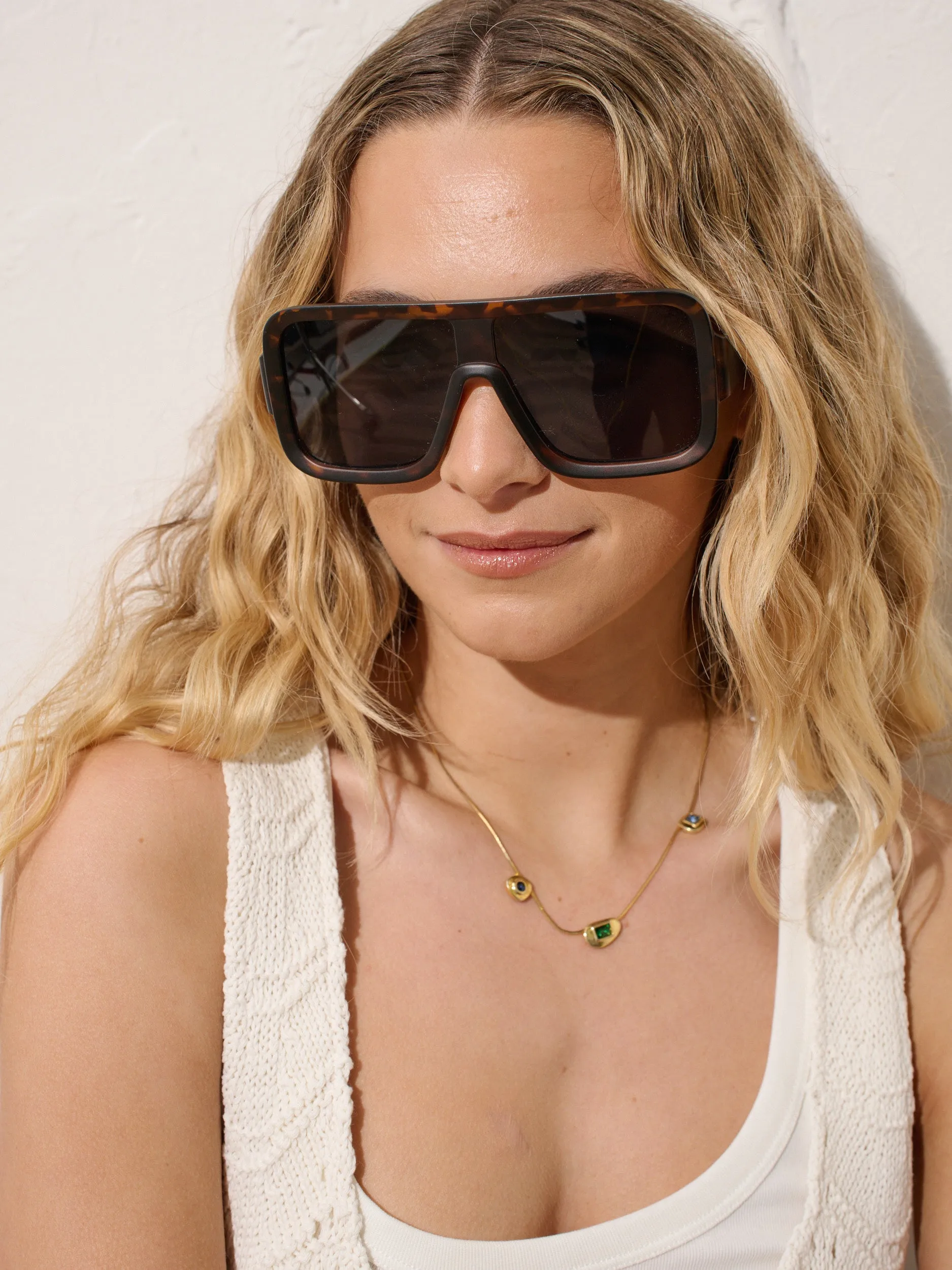 Retro Oversize Square Sunglasses in Tort