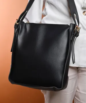 Simple black shoulder bag