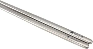 Snow Peak Titanium Chopsticks - Essential & Durable Camping Cutlery - Titanium Chopsticks with Carry Case for Convenient Storage & Packing - Utensils for Camping, HIking & Home - Silver