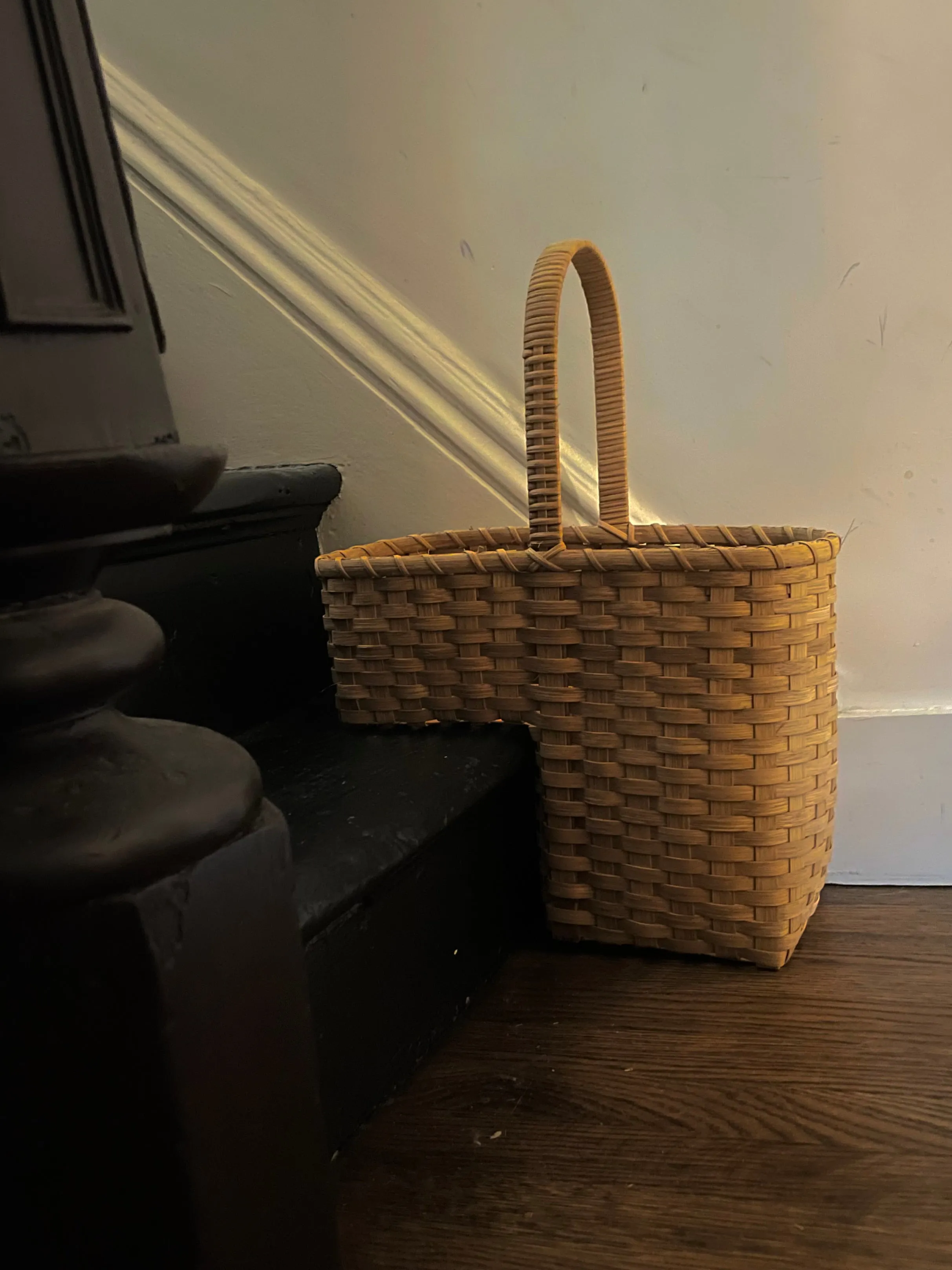 Stair Tote in Natural
