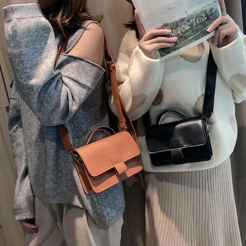 Strap shoulder bag crossbody bag