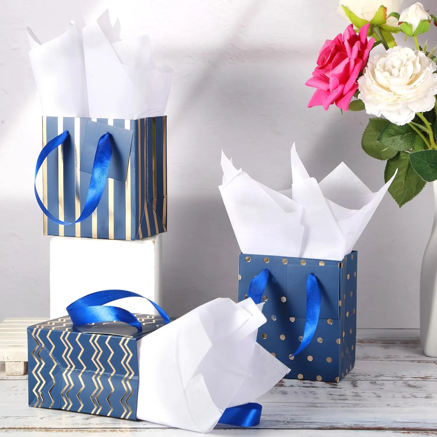 Tenare 24 Pcs Small Gift Bags with Handle Tissue Paper Tag Mini Metallic Paper Bag for Mother's Day Father's Day Graduation Summer Party Favor Supplies(Blue Gold,4x2.75x4.5 Inch)