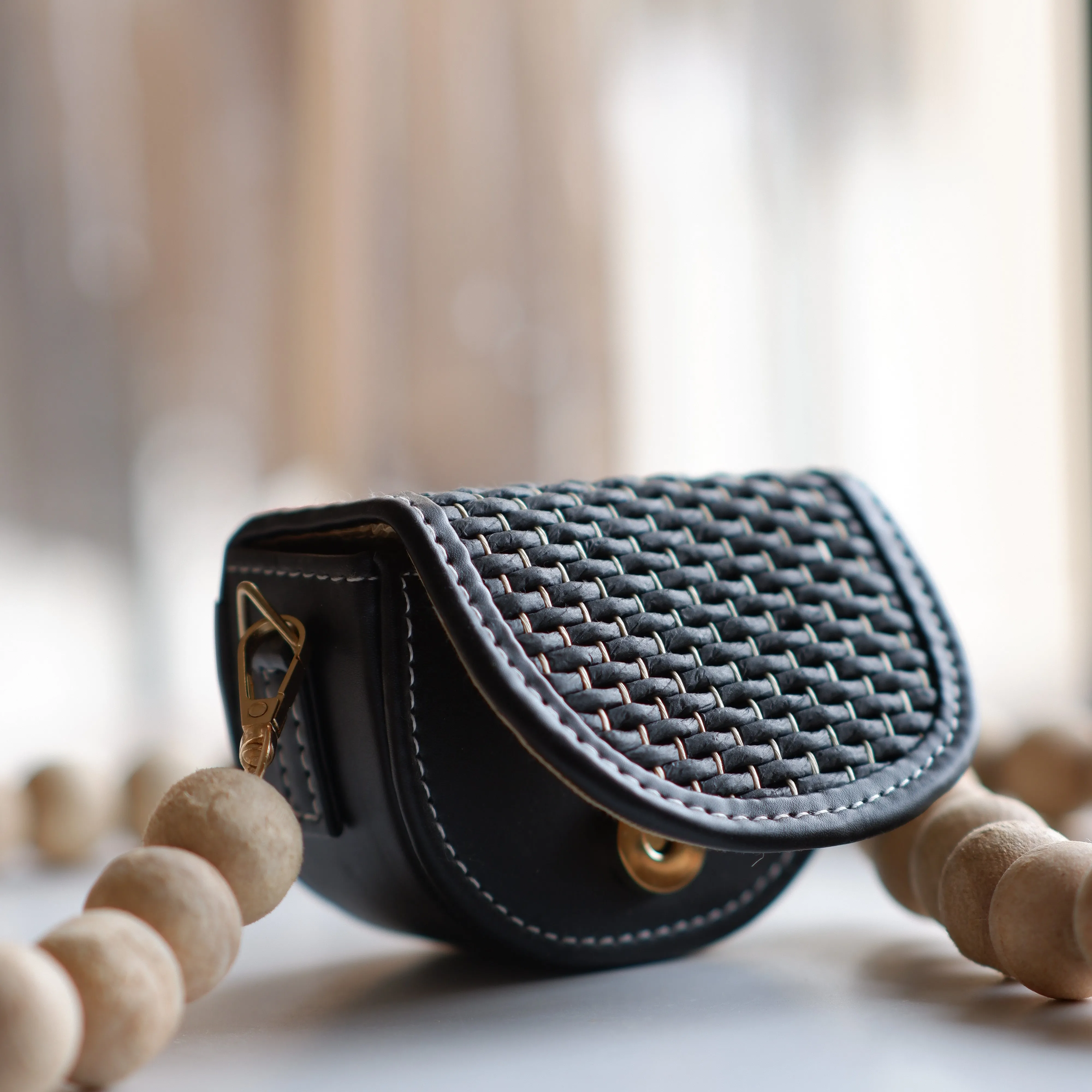 The Nano Natural Sling- Black