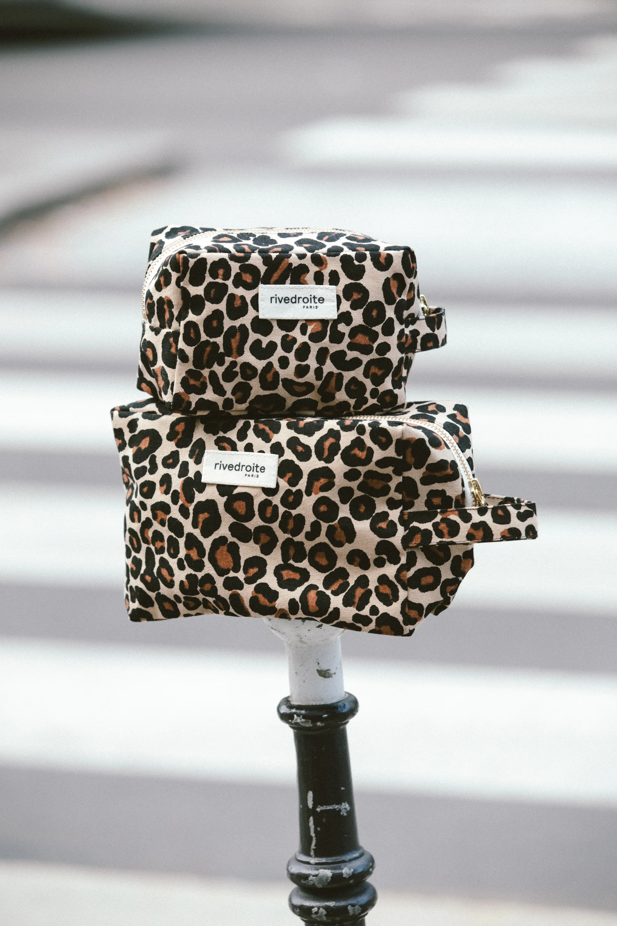 Tournelles the small toiletry bag - Recycled cotton Leopard Beige sand