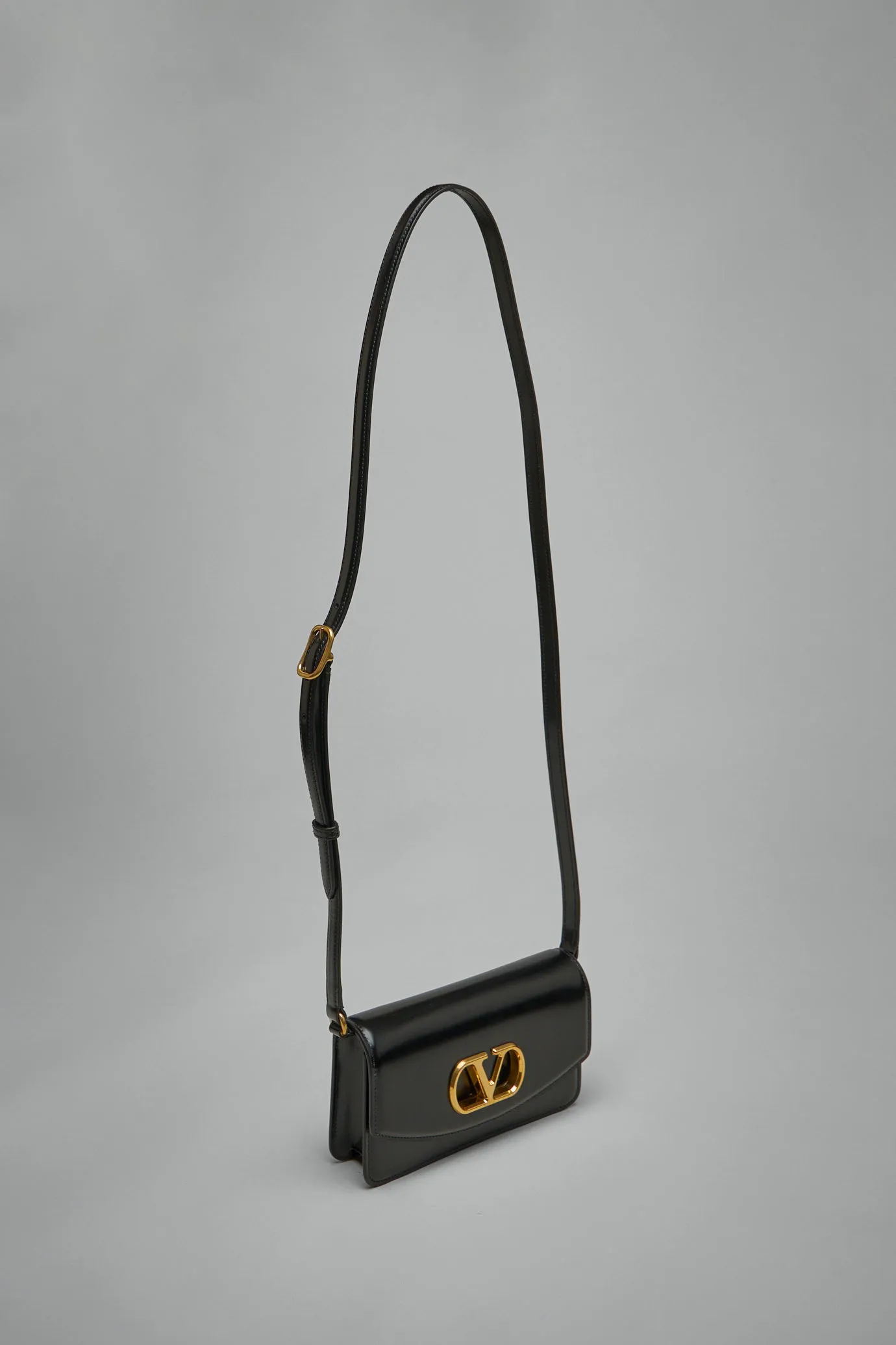 Vain Small Clutch