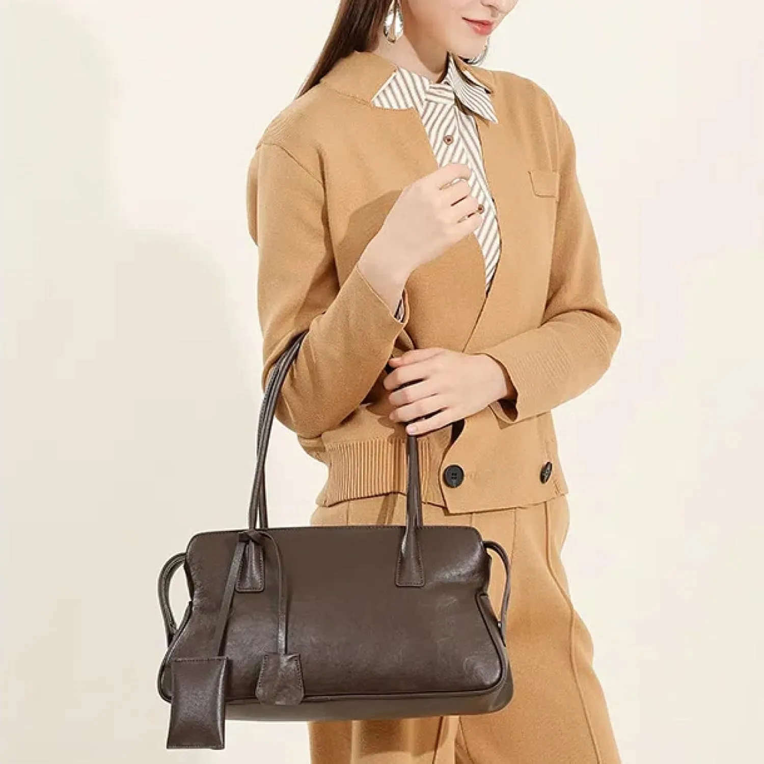 Vintage Cowhide Shoulder Bag for Women - Elegant Handbag and Purse